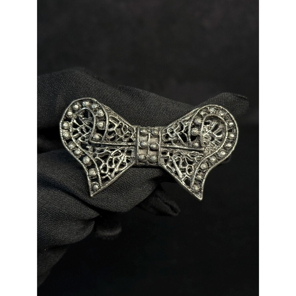 Vintage Silver Tone Art Deco Style Bow Dress Clip Marcasite Look Openwork